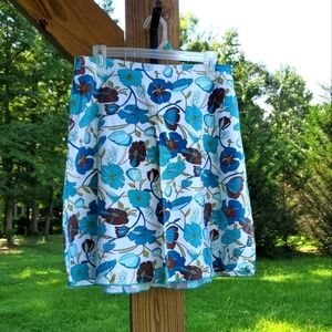 White Skirt With Blue Flowers Stretch EUC 10